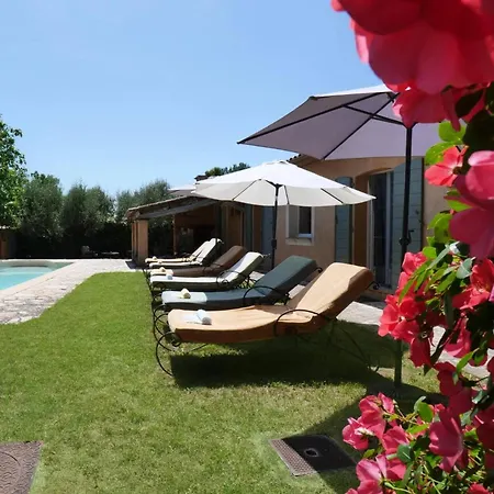 Villa Jas Fontaine By *
